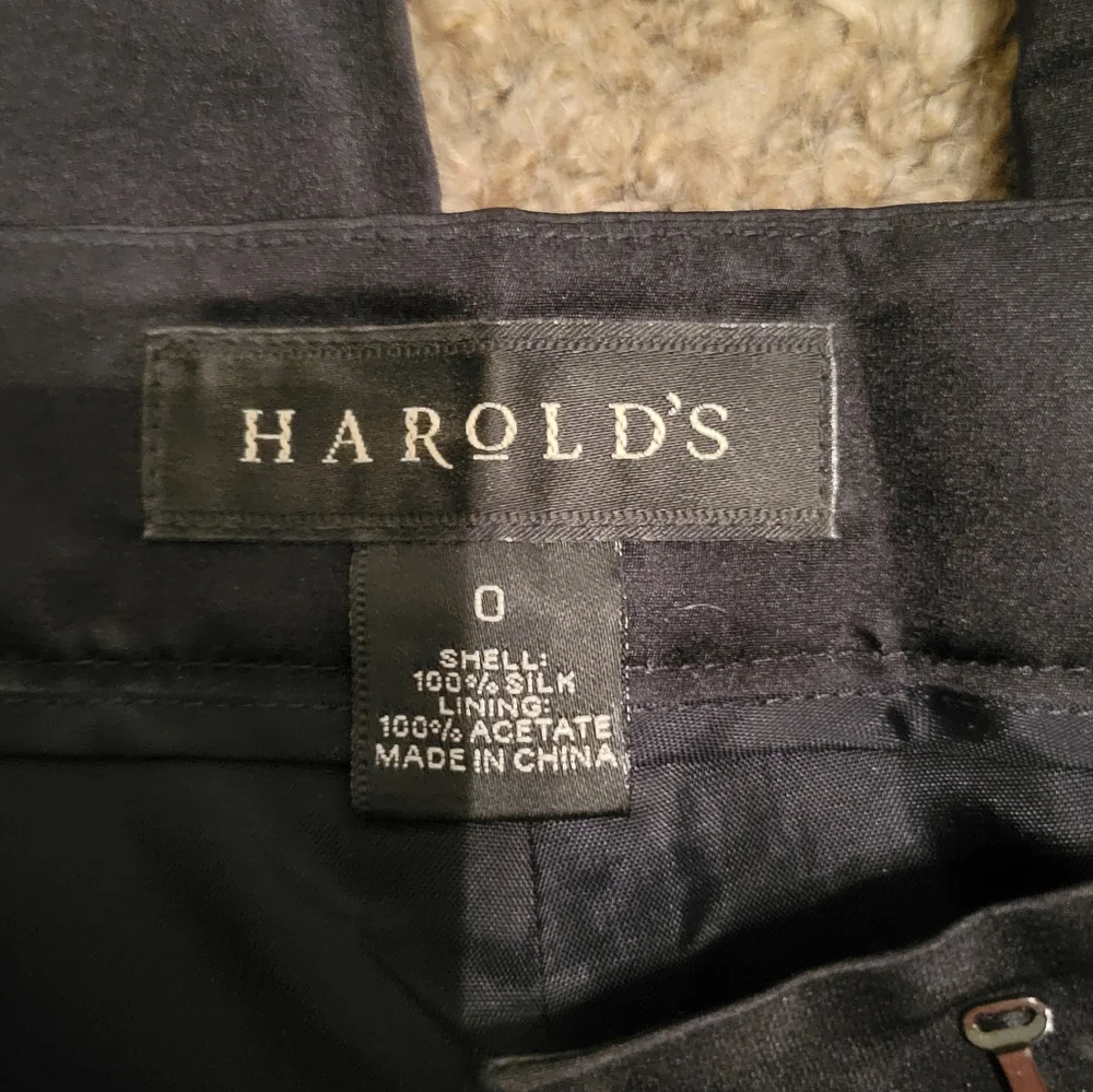 Harold's 100% Silk Black Dress Pants Women's Size 0 Career Office Trousers - Picture 3 of 11